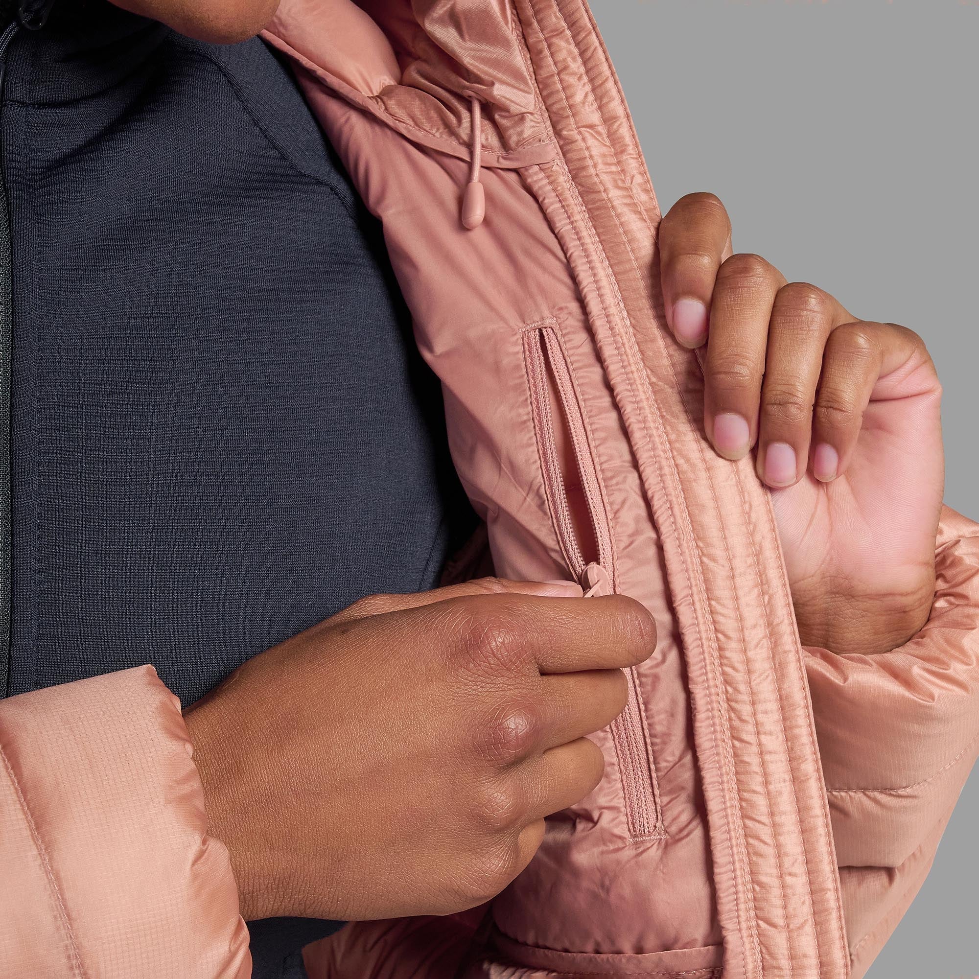 Montane Dame Anti-Freeze Dunjakke med Hætte